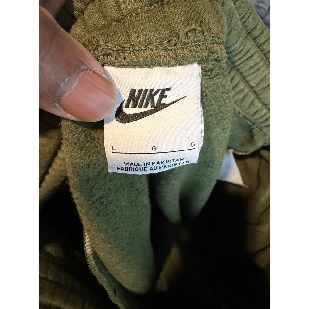 Nike Sportswear Club Fleece Joggers Men L Green Sweatpants Performance - Picture 3 of 9